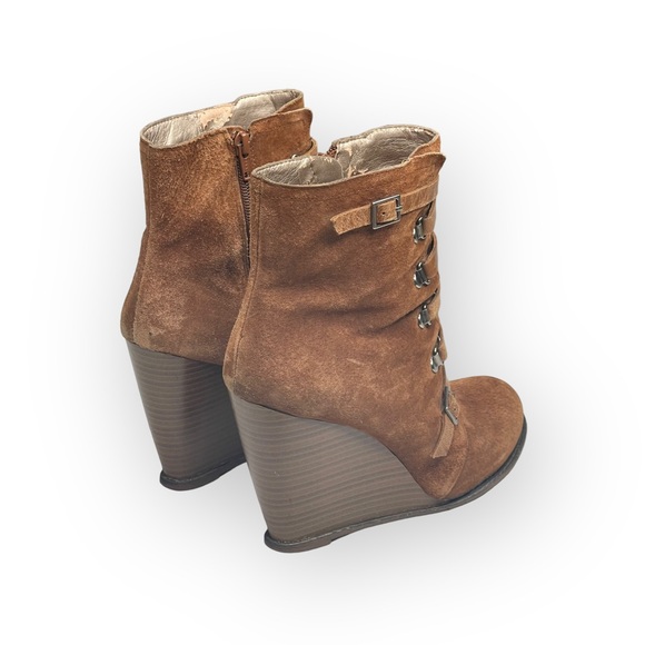 BCBGeneration ༄ Kadeer Buckled Lace Up Wedge Bootie Boot༄ Tobacco Suede ༄ 8M 38 - Picture 3 of 16